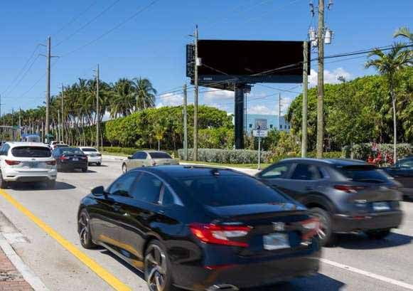 Location photo for Biscayne Blvd near Biscayne Blvd & NE 183 St (Aventura)