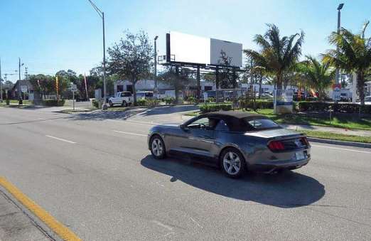 Location photo for Haverhill Rd near LAKE WORTH RD at HAVERHILL RD (Greenacres)