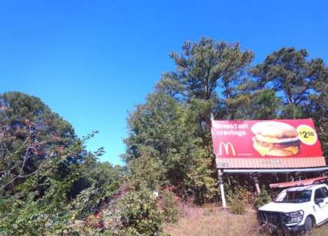 US 15-501 E/S 1 MI S/O SR 1803