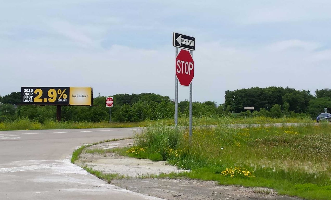 Location photo for 320th St (Crawfordsville)