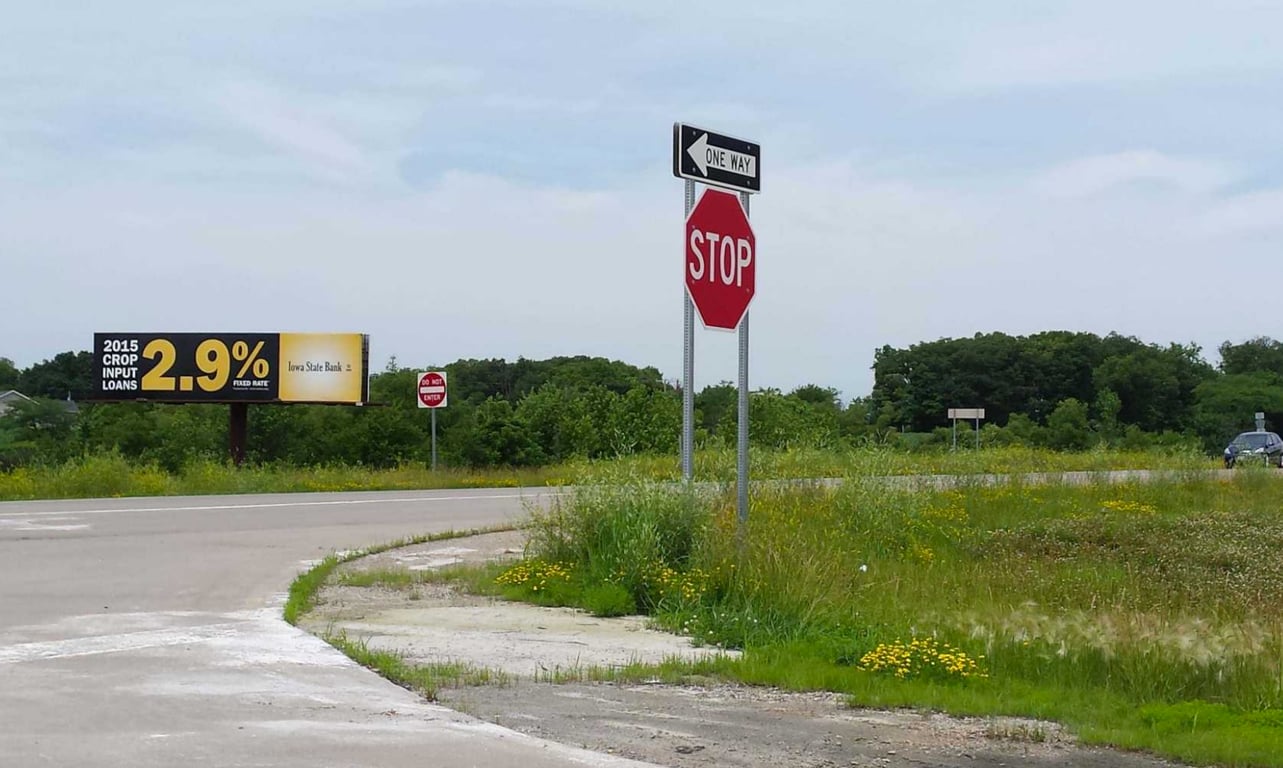 Location photo for 320th St (Crawfordsville)