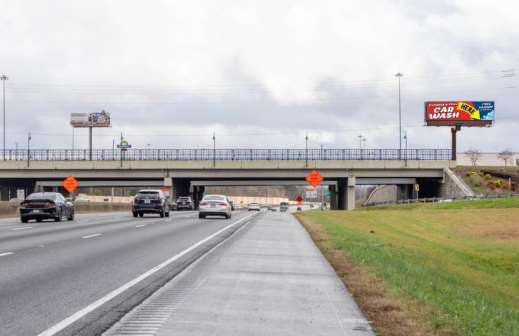 Location photo for Southlake Pkwy near Southlake Festival (Morrow)