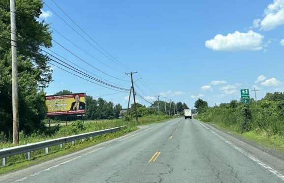 RT5 1/2 MI S/O RTI-91 @EXIT18 WS NOHAMPT Media