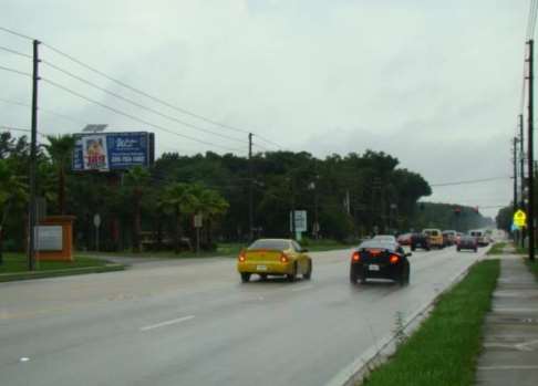 W/S SR15A 375' S/O PLYMOUTH AVE Media