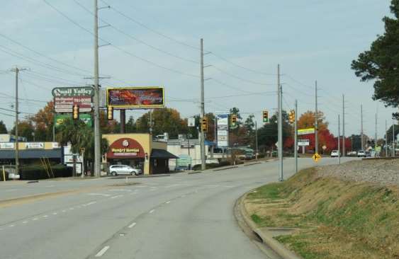 Location photo for St Andrews Rd near Saint Andrews Road (Columbia)