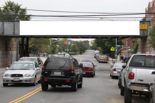 Location photo for 111th St near Corona Golf Playground, Corona (Queens County)