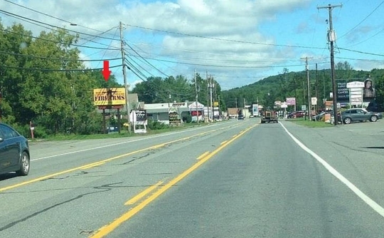 US 611 (Pocono Blvd) 620 ft N/O Cherry Lane Rd WS F/S - 1 Media