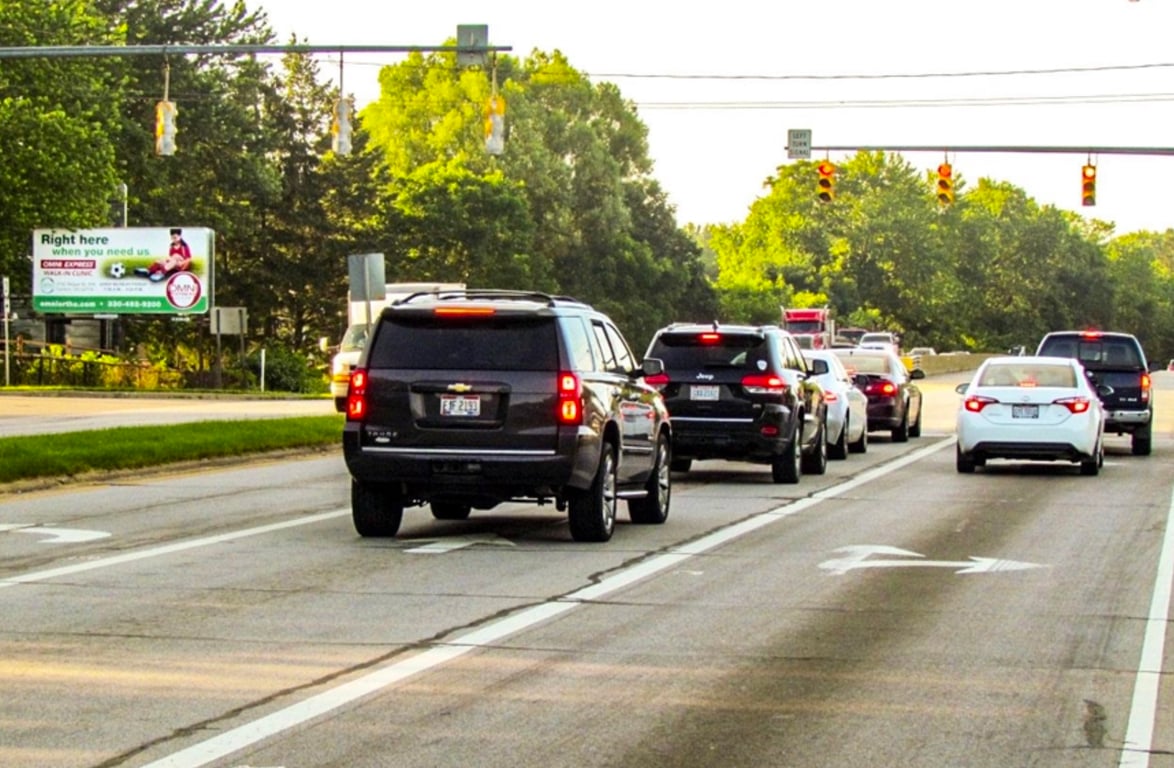 Location photo for Lake Ave NW near 1st St and McCadden Ave NE (Massillon)