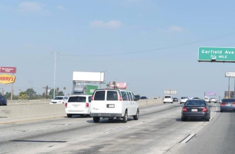 Location photo for Slauson / Telegraph (Commerce)