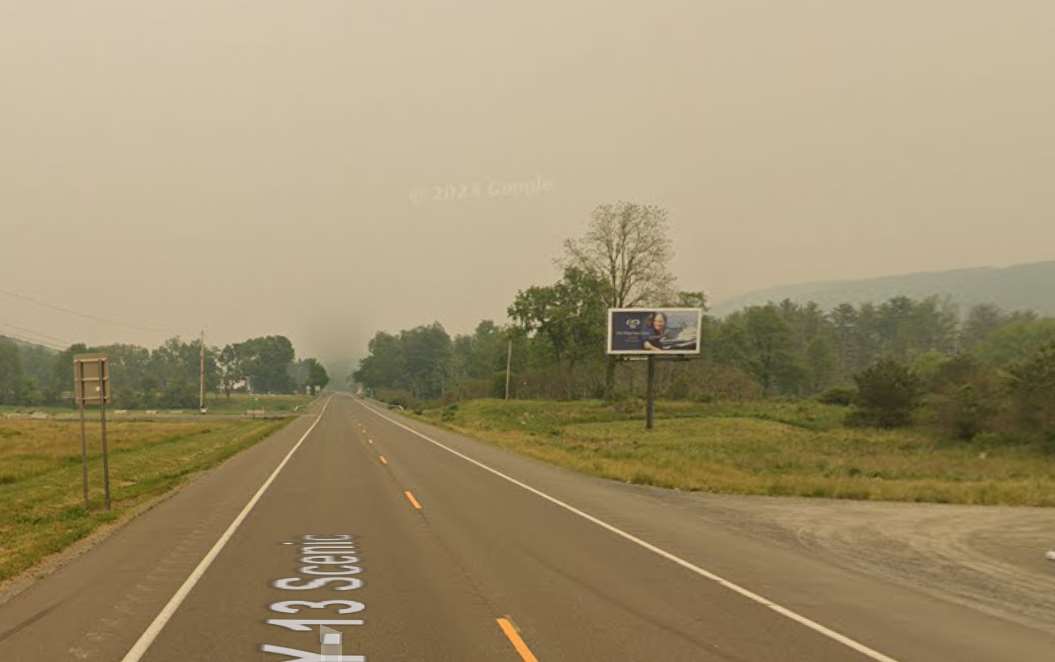 E/S RT 13 1.4 MI N/O RT 224 Media
