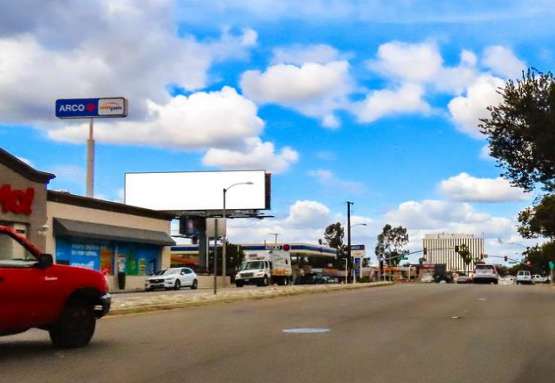 Location photo for E Foothill Blvd near Hastings Village (Pasadena)