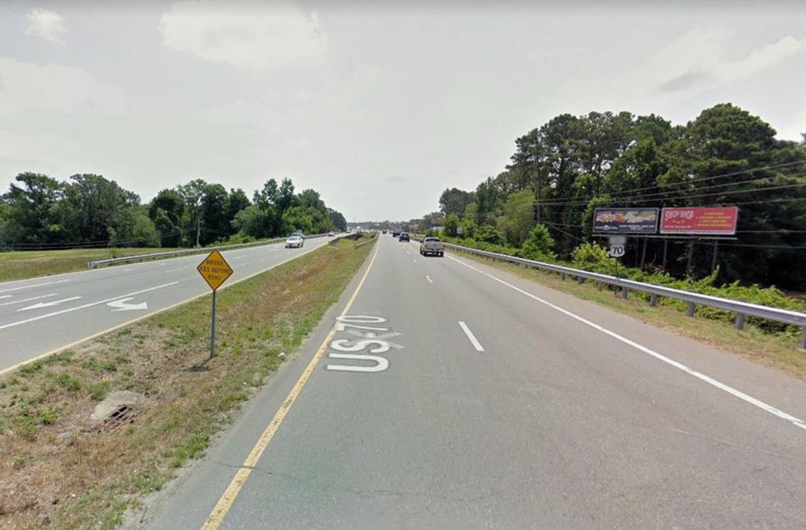 US 70 S/S 300' E/O JCT. CLARIDGE NURSERY RD # 2 Panel Media