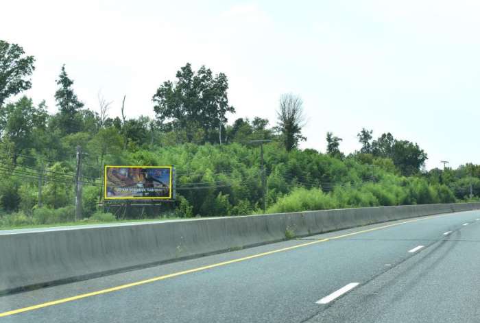 Rt 40 .5 mi n/o Edgewood s/s #2 f/e right Media