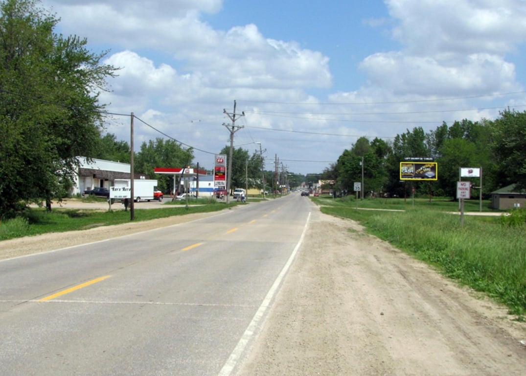 US 63 S/O 2ND F/S-TAMA Media