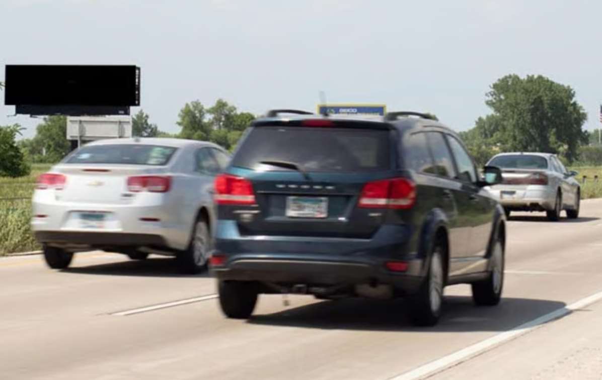 I-35E 2000 ft S/O I-35 Split W/L F/S Media