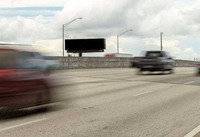 I-95 3960.00 ft N/O 45th St E/S F/N Media