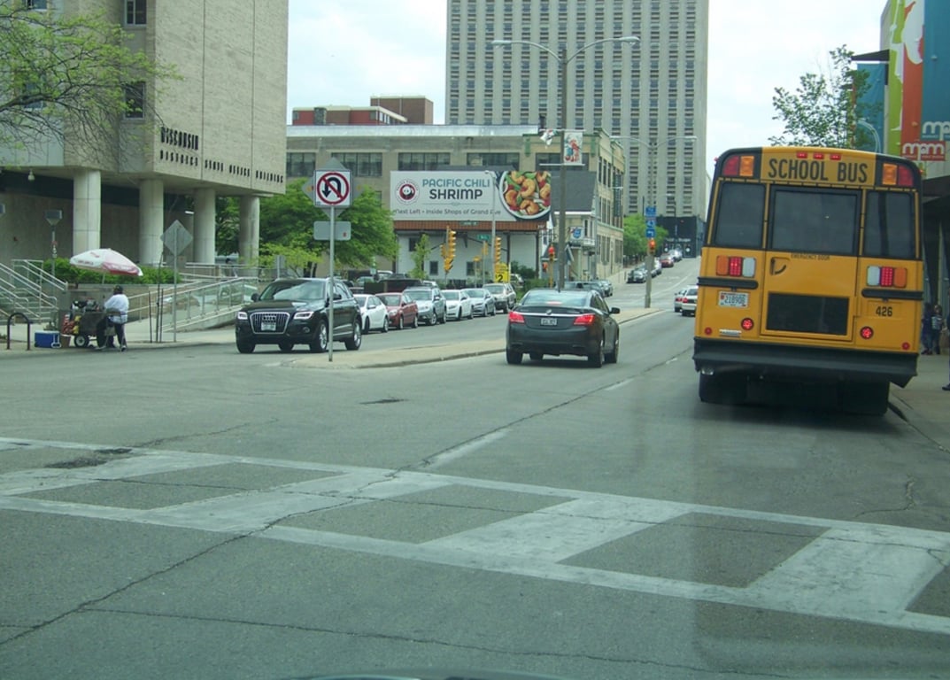 SEC 7TH AND WELLS Media