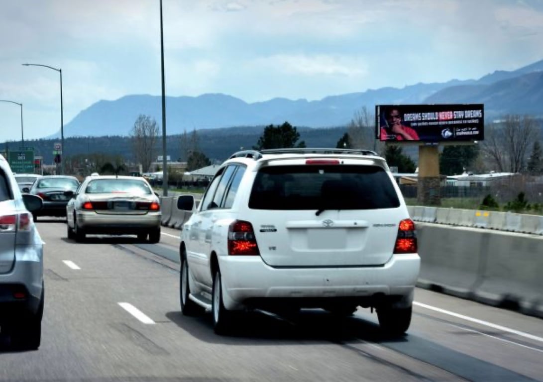 I-25 .5 mi n/o Monument Exit Media