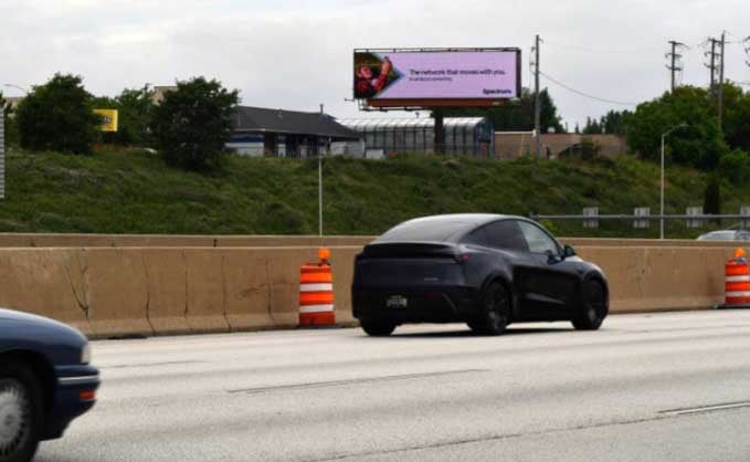 Location photo for N 12th St near N12 & Walnut #784, Triangle North (Milwaukee)