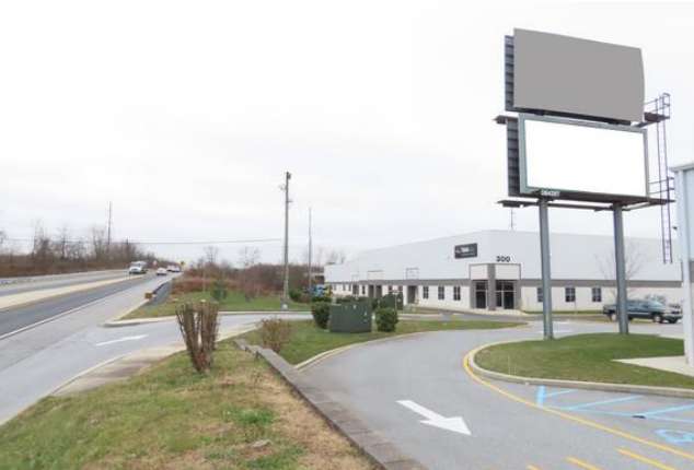 Location photo for Red Mill Rd WS 150ft S/O Ruthar Dr F/N - 2