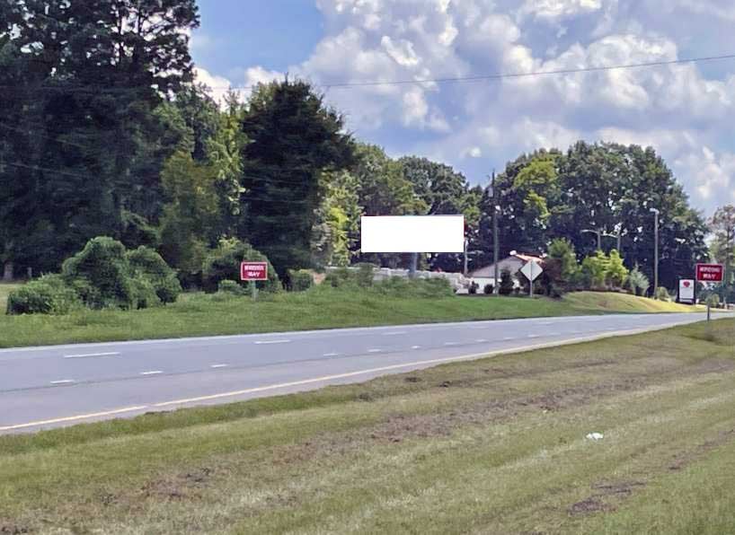 Hwy 64,o.1 mi E/O HIllside Dairy Rd. NS, W/F Media