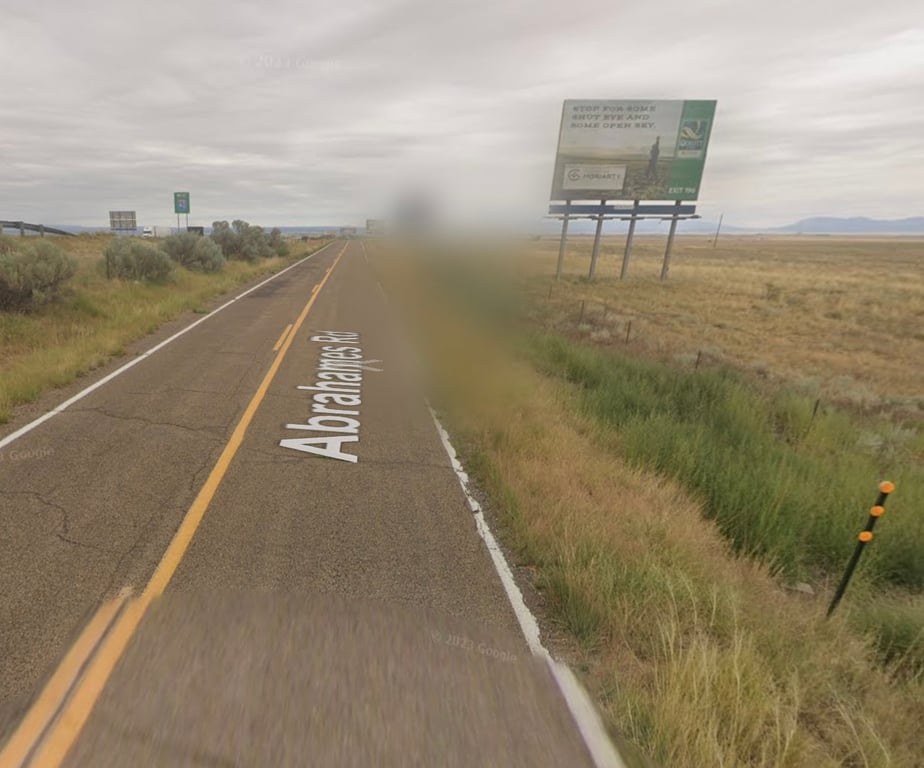 I-40, .555 W of MP 204 Right Hand Read Upper Media