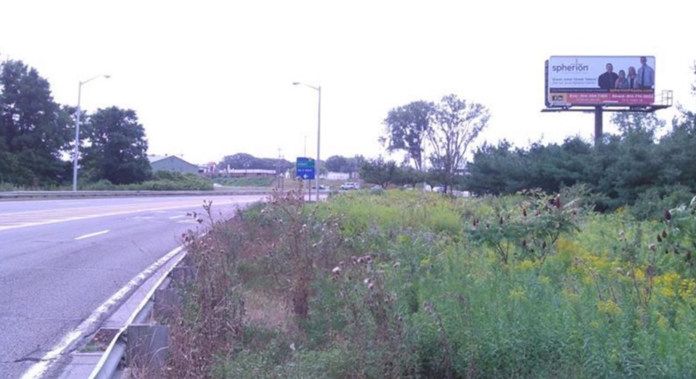 BAYFRONT E/O GREENGARDEN N/S FE SGL Media