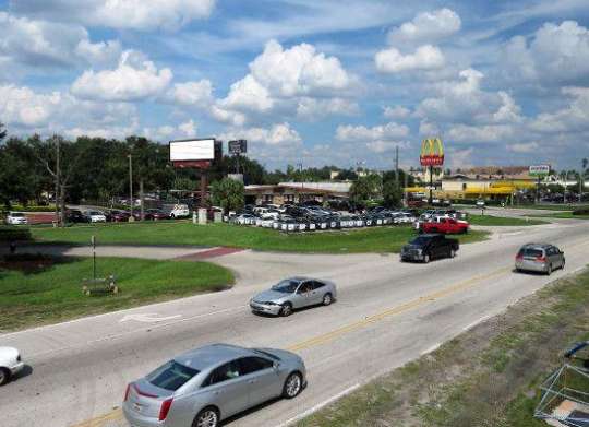 Location photo for McCoy Rd near Mccoy Rd and Daetwyler Dr (Belle Isle)