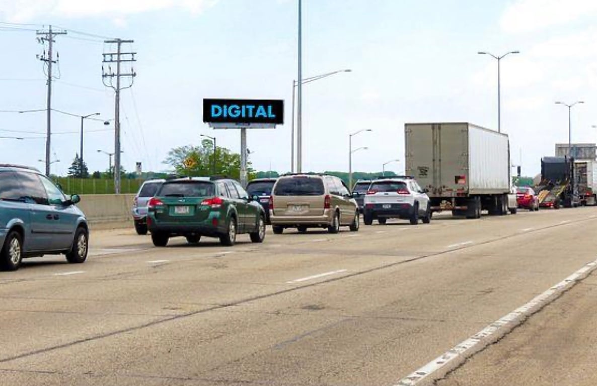 Location photo for Leon Rd near Bradley & N124 (Menomonee Falls)