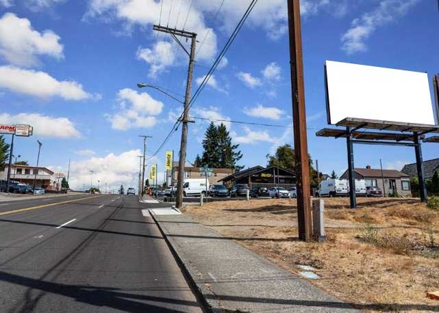 S/L 6TH 35 FT W/O BRYAN AVE W F/W Media