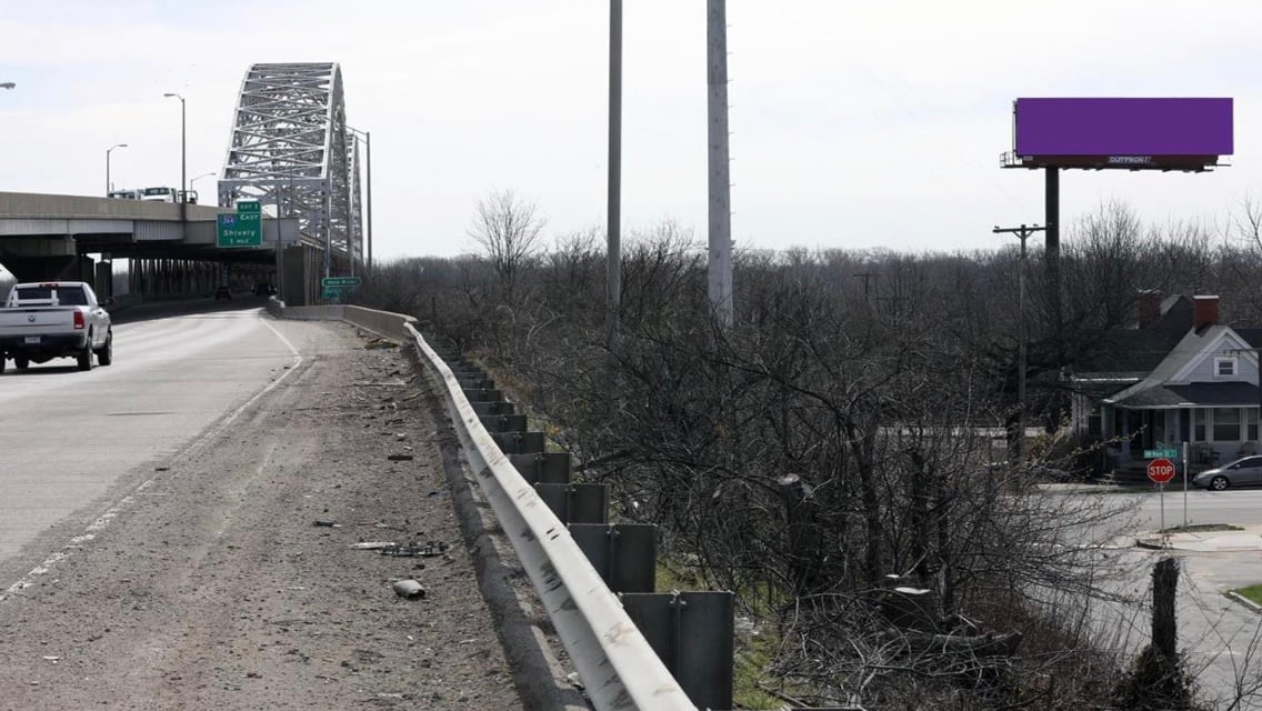 W/S I-64 N/O Ohio River F/W Media