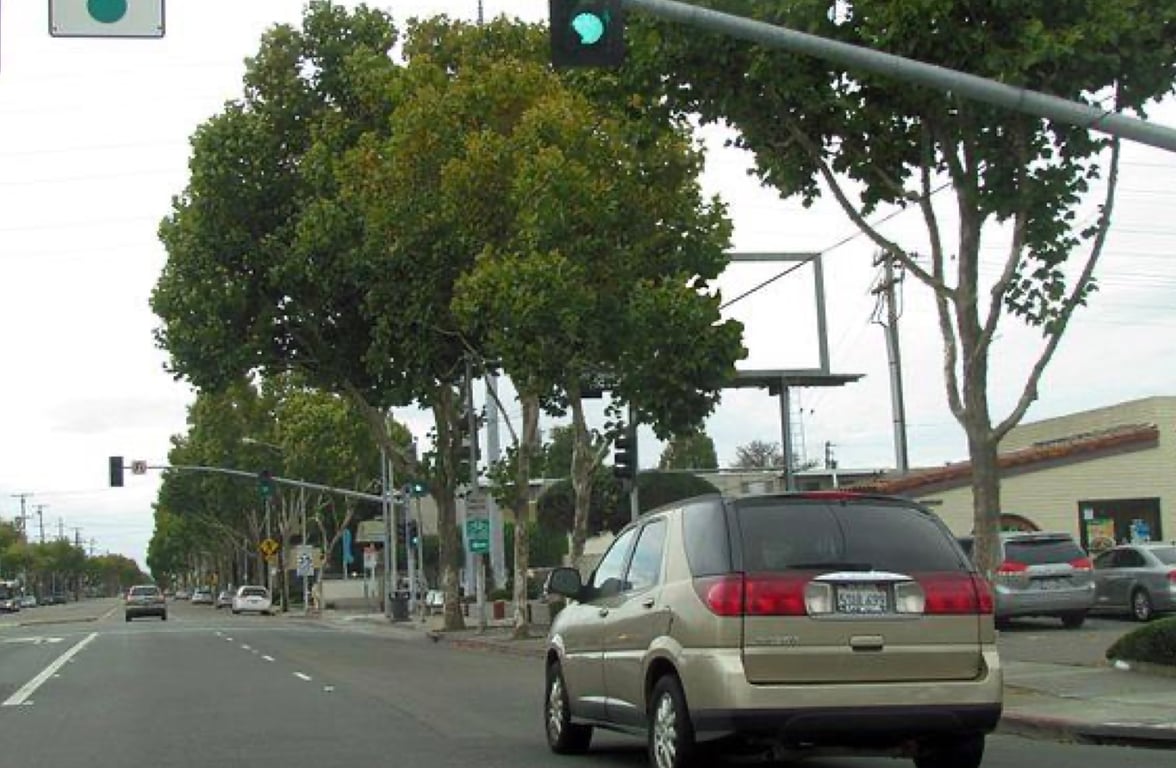 Location photo for E 14th St near E 14th St:San Leandro Blvd, Assumption Parish (San Leandro)