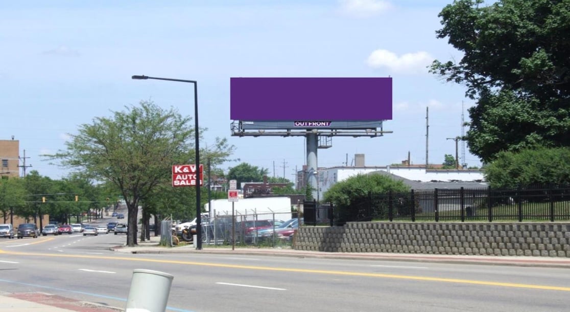 e/s S Main, at 1375 Main F/S Media