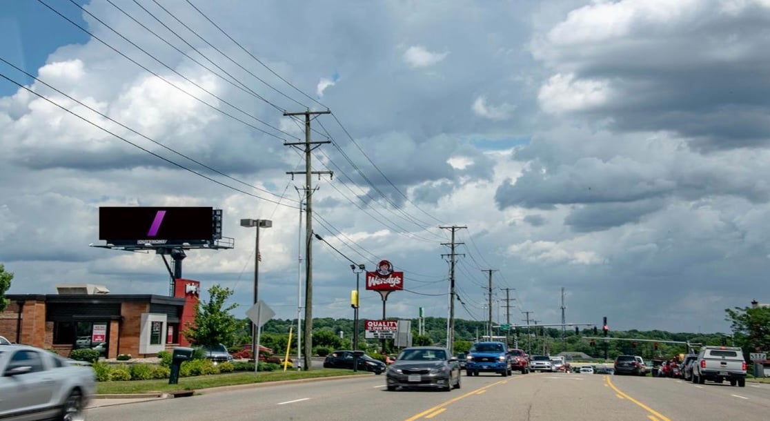 Location photo for Wales Ave NW near Portage Rd NW 4700 Block (Massillon)