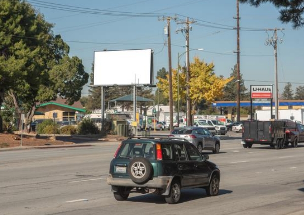 Location photo for Oakland Rd near Oakland & Montague, Berryessa (San Jose)