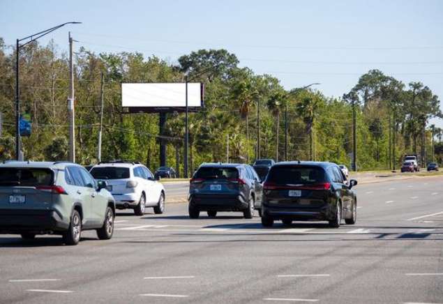 Location photo for S Semoran Blvd near S Semoran Blvd and Hoffner Ave, Airport North (Orlando)