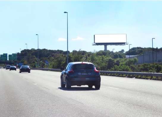 Location photo for Lincoln St near Target Lincoln Plaza, Booth Apartments Area (Worcester)