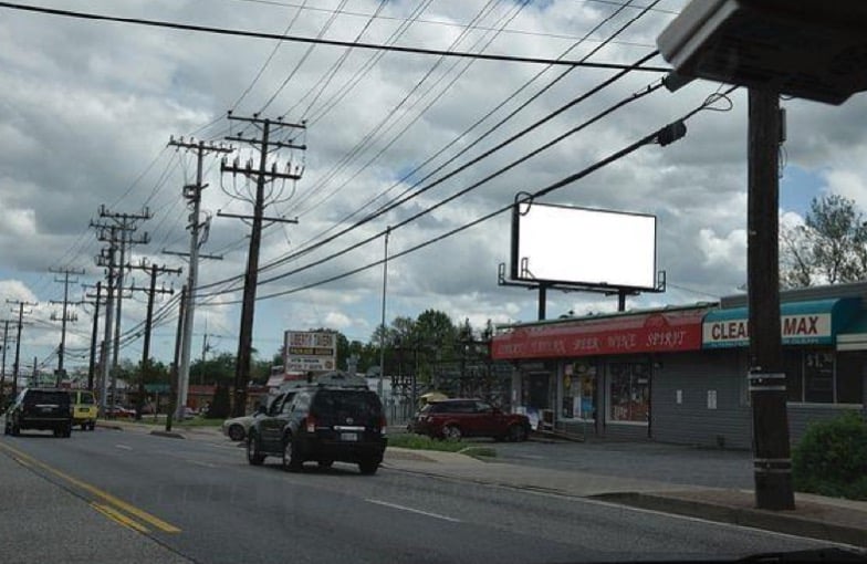 Location photo for Liberty Rd near LIBERTY RD & MARRIOTTS LN opp sb, Windsor Mill (Milford Mill)