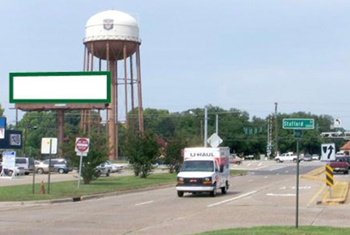 S'PORT-B'DALE N/S 100' W/O B'DALE BLVD Media