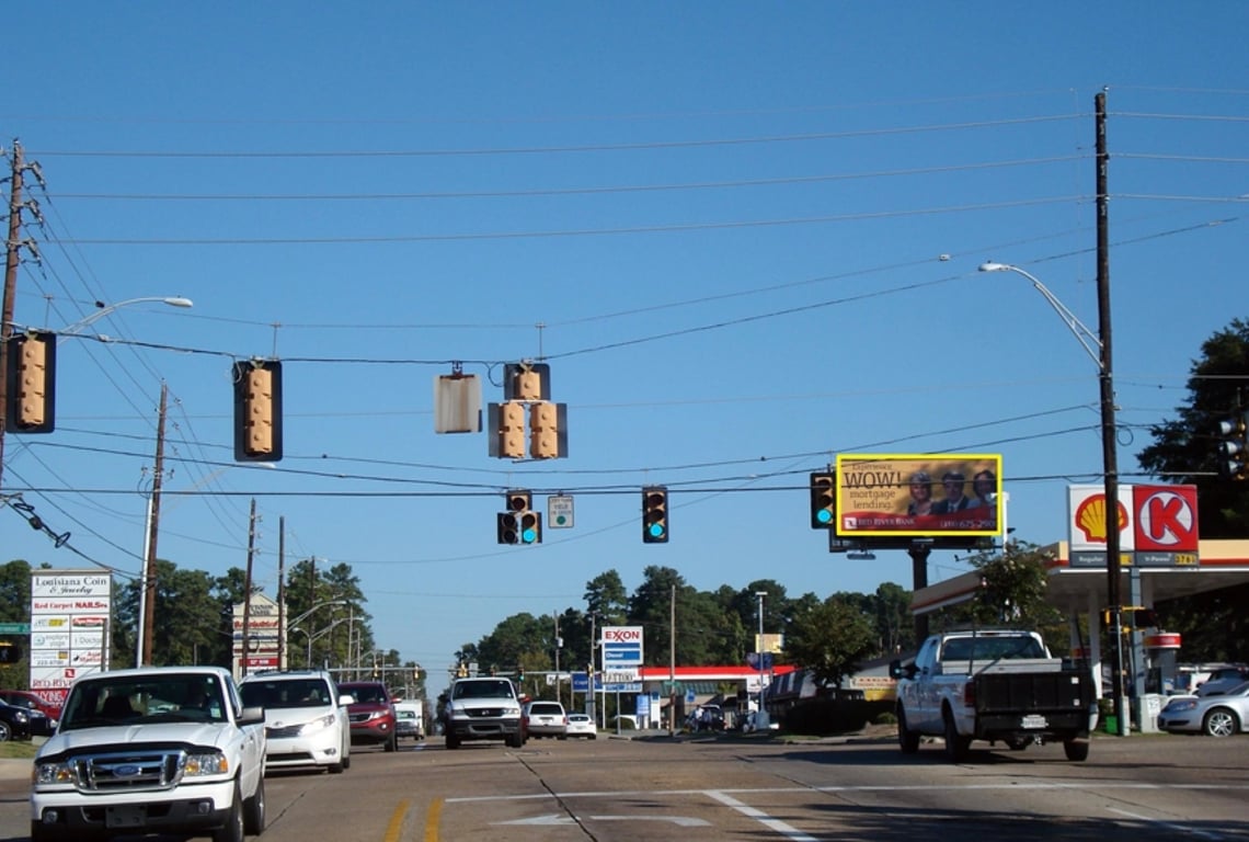 LINE AVE E/S 200' N/O PIERREMONT AVE Media