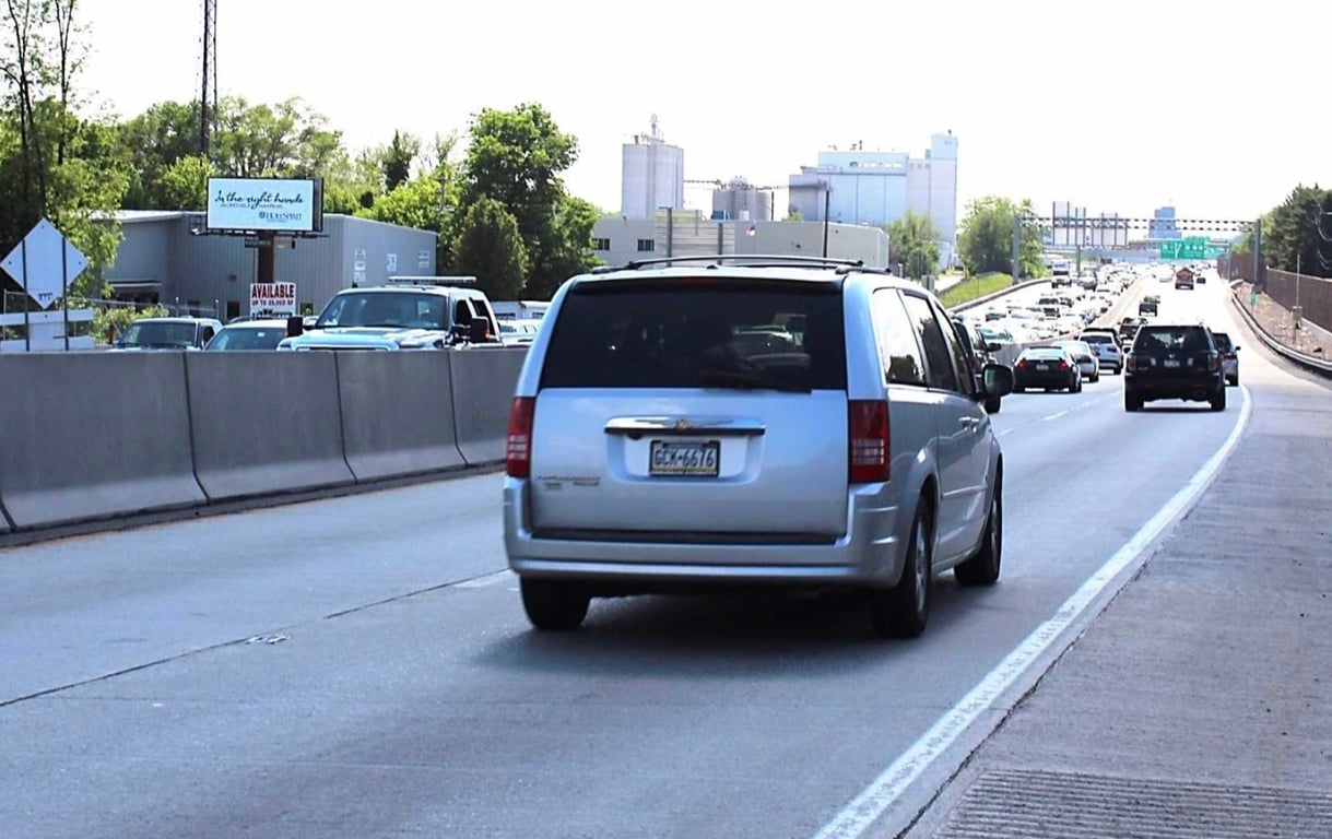 Location photo for Viewed driving W. on Rt. 581, 1/2 mile before Rt. 15, E/F