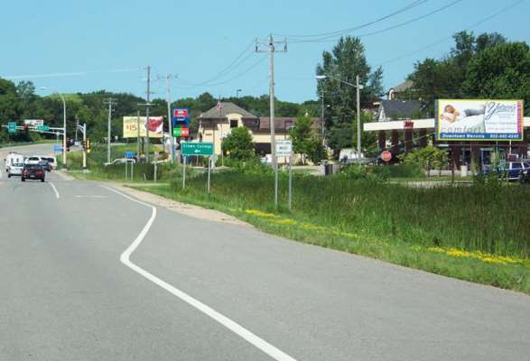 HWY 7 E 300' E/JCT 92 NS F/E Media