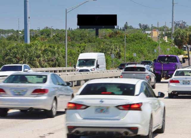 Tyrone .50 mi W/O Park St N/S F/W Media