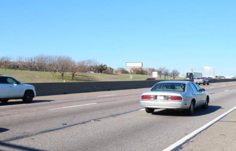 Location photo for Gannon Ln near Westmoreland @ Gannon - N - FS (Dallas)