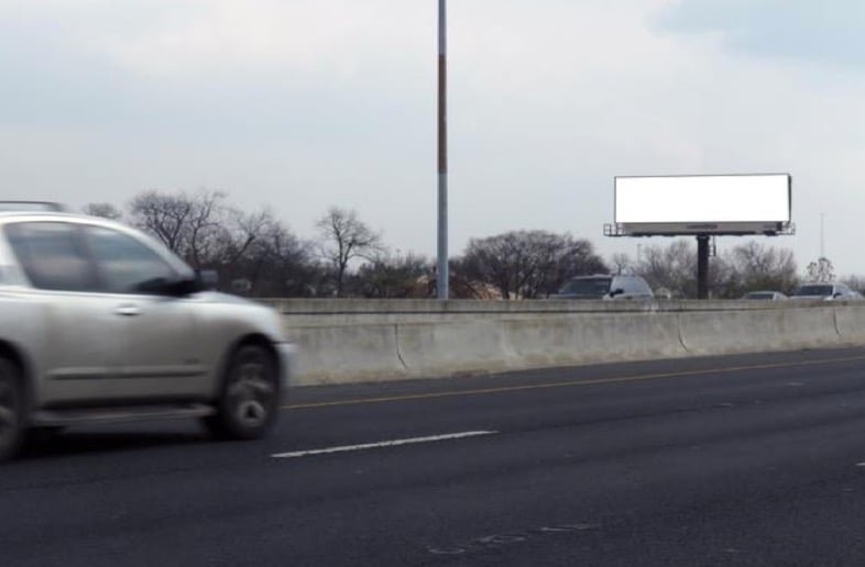 Location photo for W French Pl near St Ann's Catholic Church, Woodlawn Lake (San Antonio)