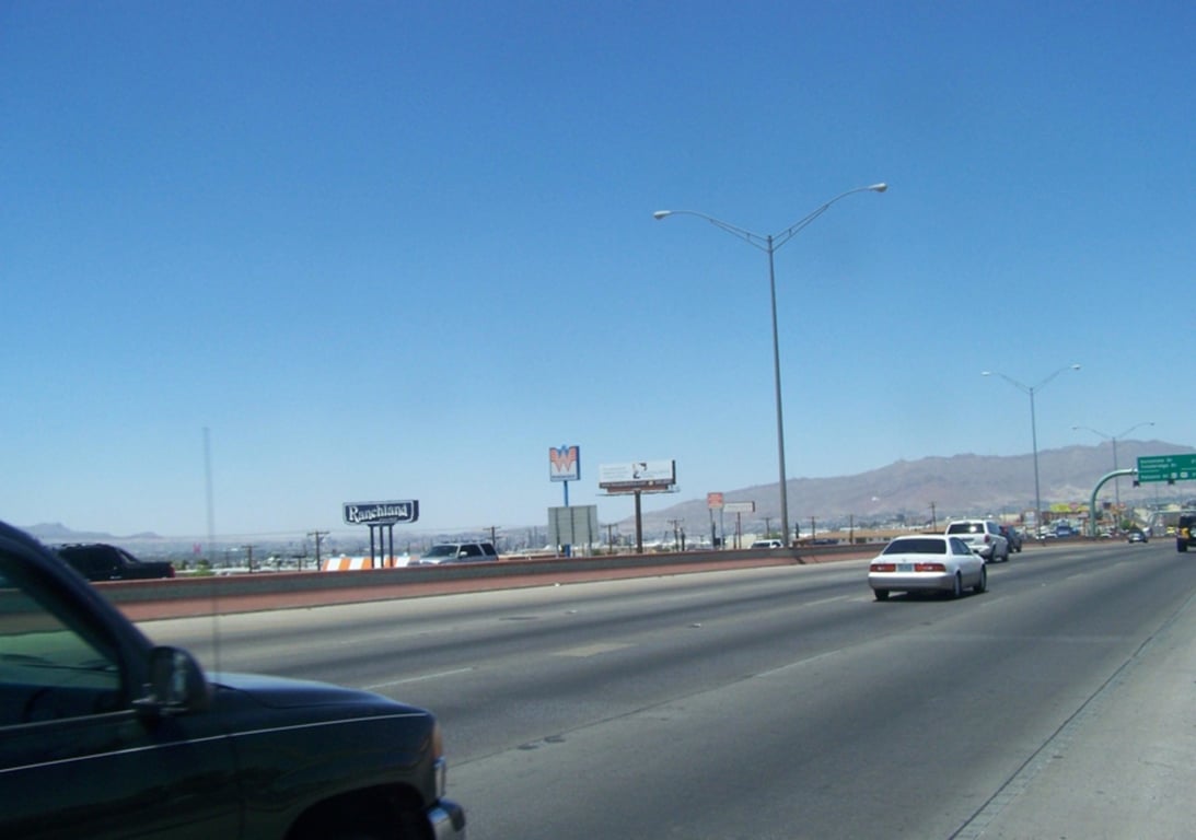 I-10 .13 MILES W/O HUNTER DR S/S Media