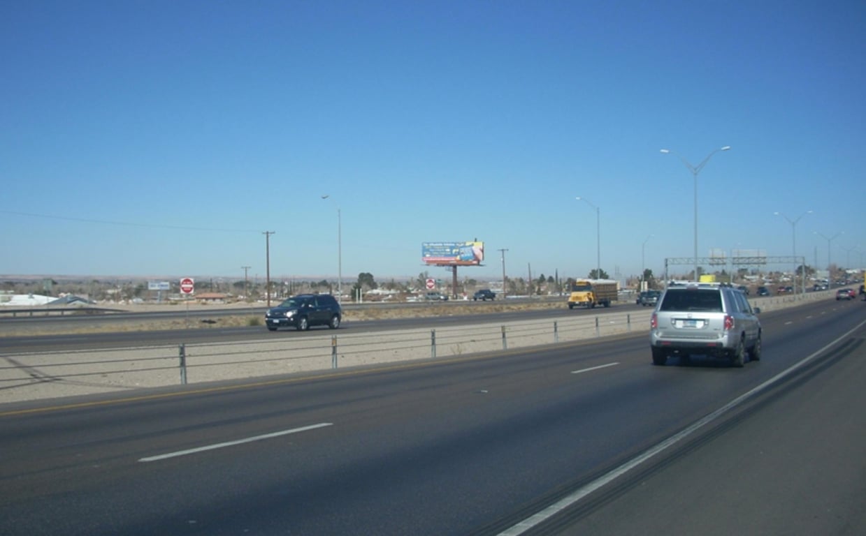 I-10 .5 MILES W/O NORTH MESA ST S/S Media