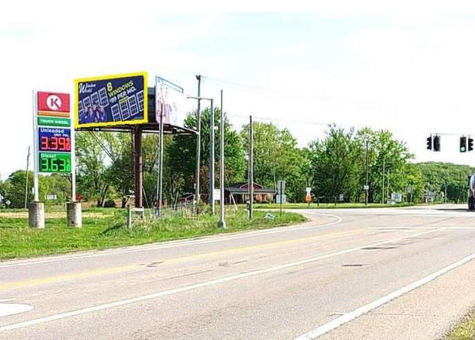 Location photo for Akron Rd near Zimmerman Bury Octagon House (Rittman)