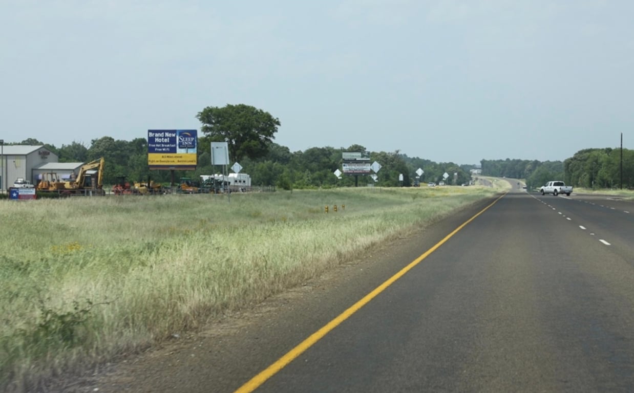 HWY 69 W/S .5 MI N/O CR 145 (SQ) Media