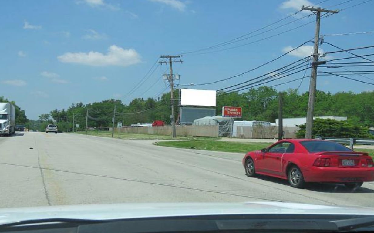 Location photo for Roosevelt Rd near Lorlyn Plaza (Winfield)